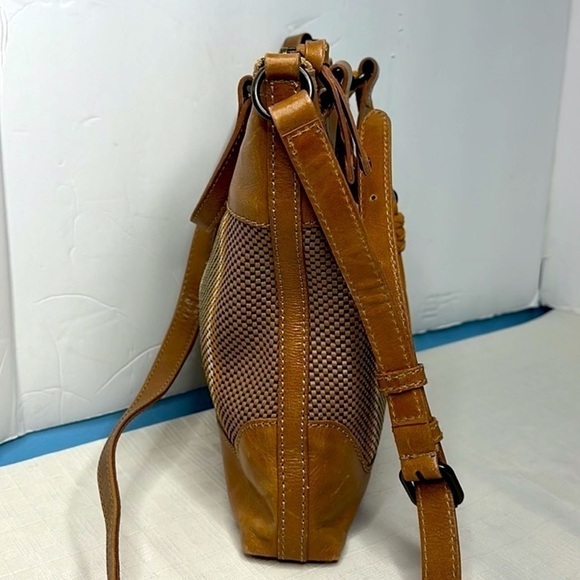 FRYE MELISSA LEATHER WOVEN STRIPED TOP HANDLE ZIP CROSSBODY SMALL TOTE BAG - Picture 4 of 12